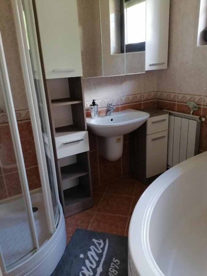 Goldenvendeghaz Villa Balatonszabadi Fürdőtelep Buitenkant foto