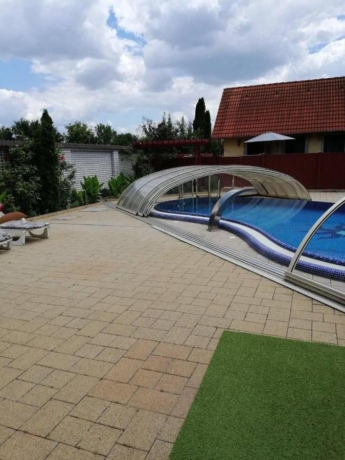 Goldenvendeghaz Villa Balatonszabadi Fürdőtelep Buitenkant foto